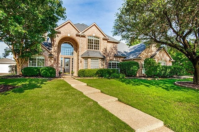 1st image of 6108 Garwood Cir