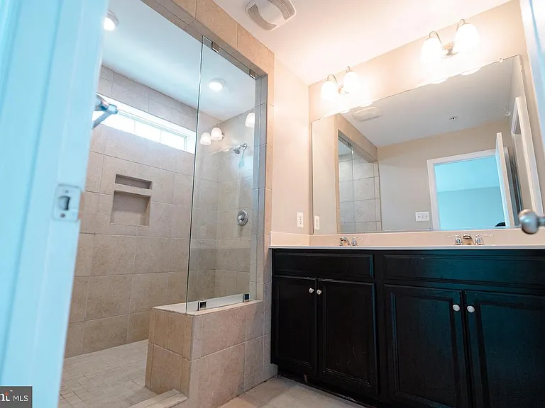 15520 Lady Lauren Ln — Photo 8