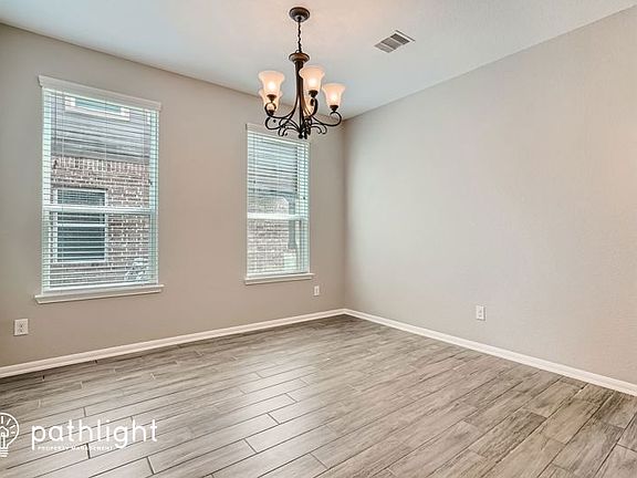 5th image of 2522 Oakleaf Ash Ln