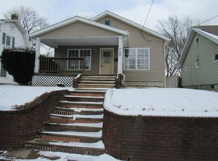 729 Saint Clair Ave, Barberton, OH