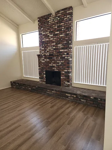 5229 E Lyell Ave #101 Photo 1