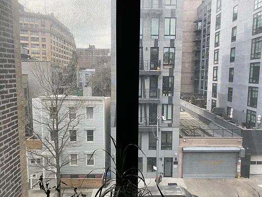 Rented by Nooklyn NYC LLC | media 6