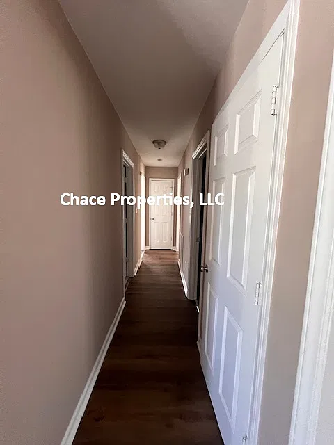 3 bed, 1040 sqft, $1,275 — Photo 4