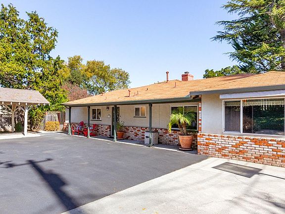 2nd image of 210 El Sereno Dr