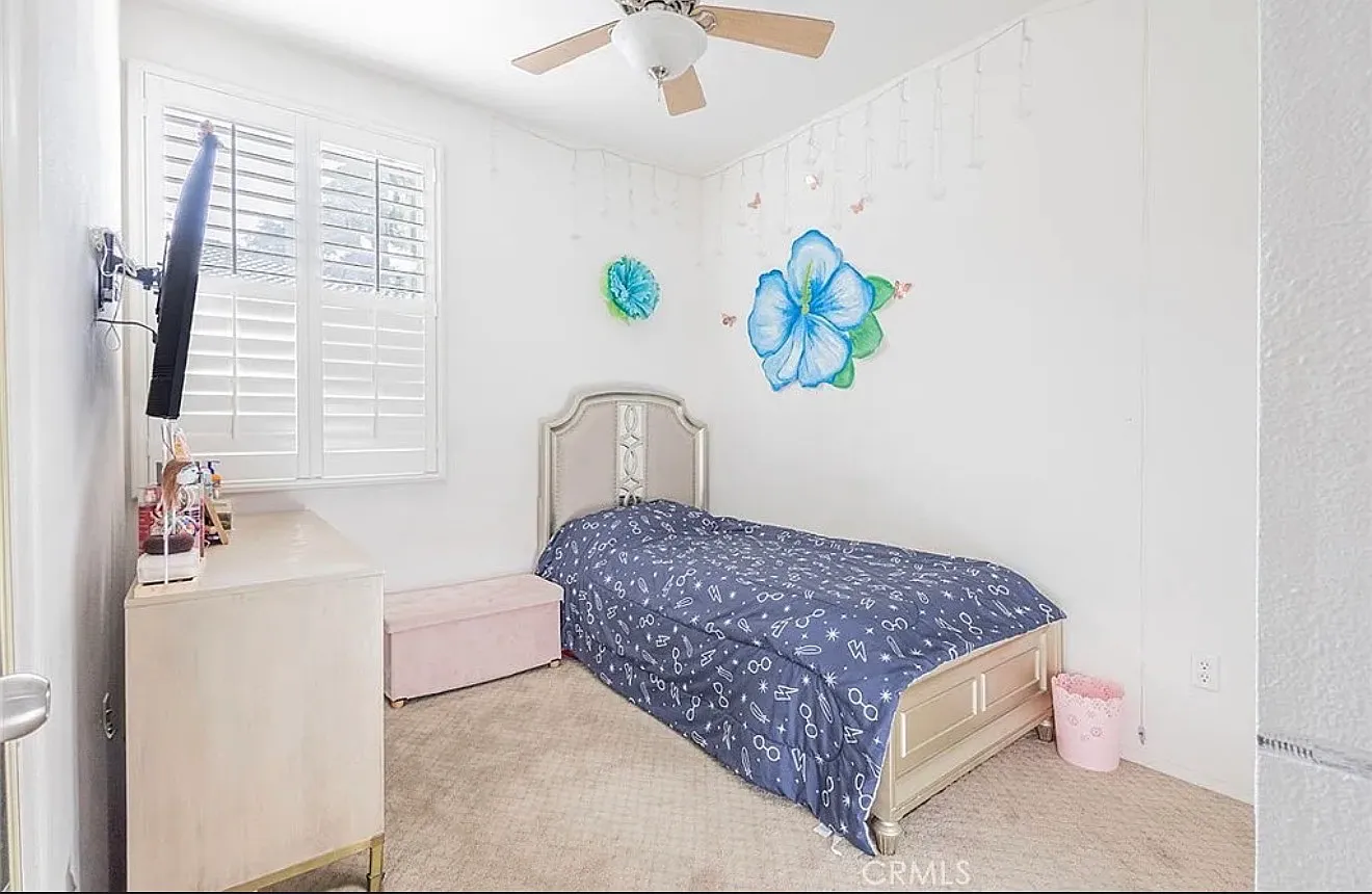3 bed, $3,200 — Photo 4