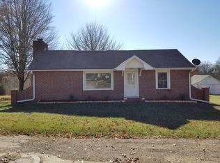 601 W 2nd St, Stewartsville, MO 64490