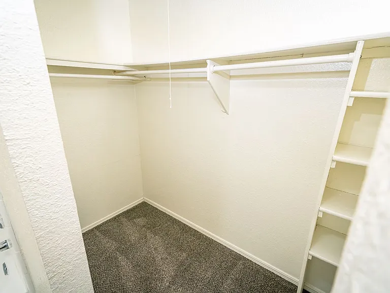 Tamarack Place Apartments — Photo 55