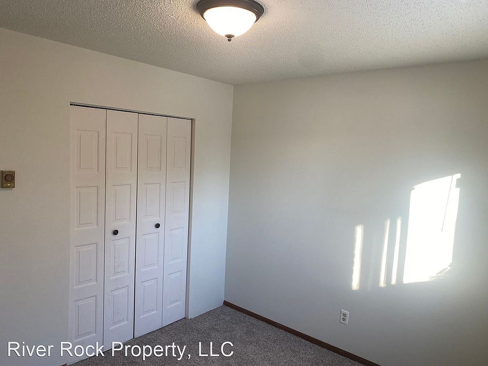 201S Apartments Horace, ND Zillow