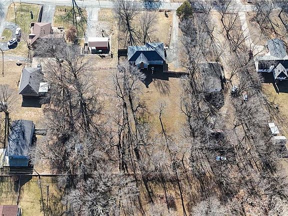 3rd image of 10 NW 80th St