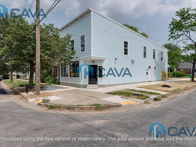1301 N 32nd St #C — Photo 4