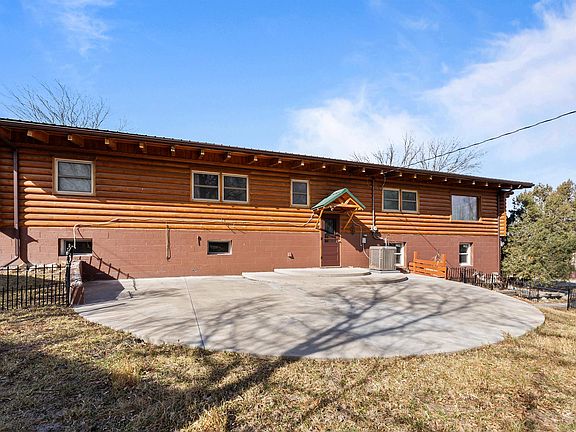 4th image of 1004 F St