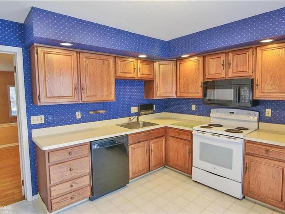 178 Springhouse Rd, Allentown, PA 18104 Zillow