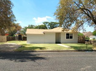 505 Independence St, Plainview, TX 79072