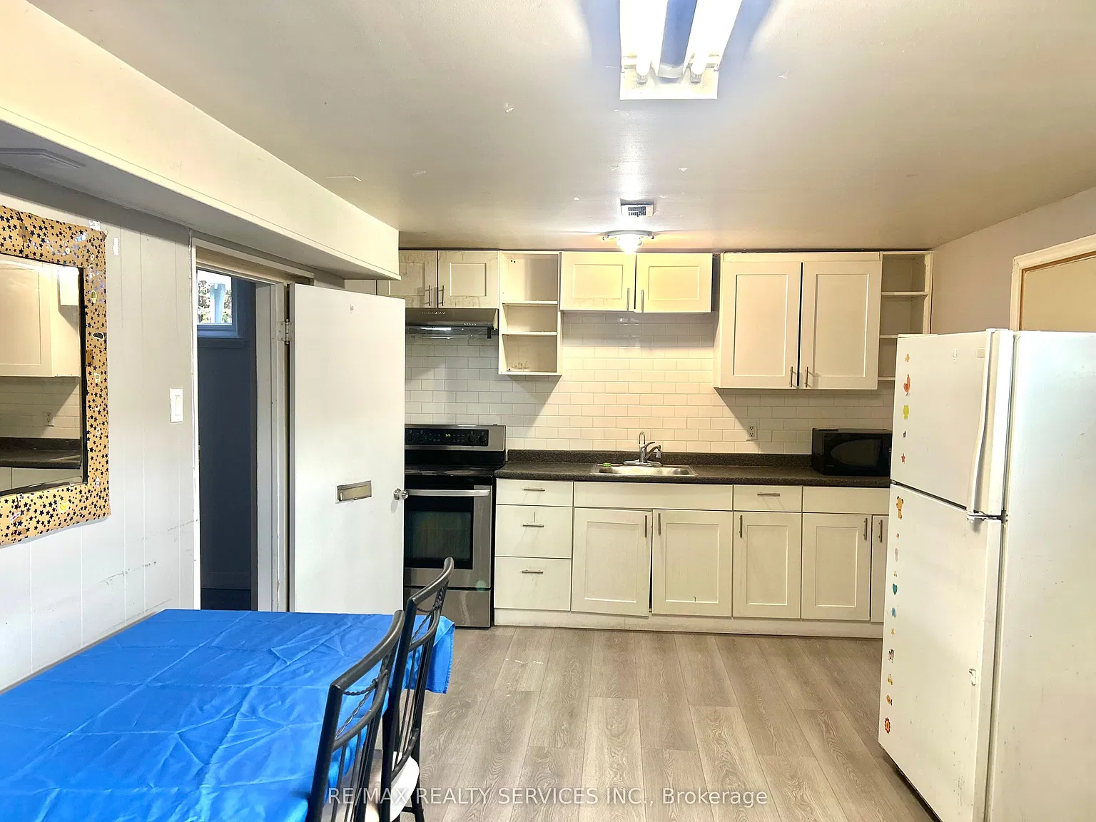 2 bed, $2,100 — Photo 2