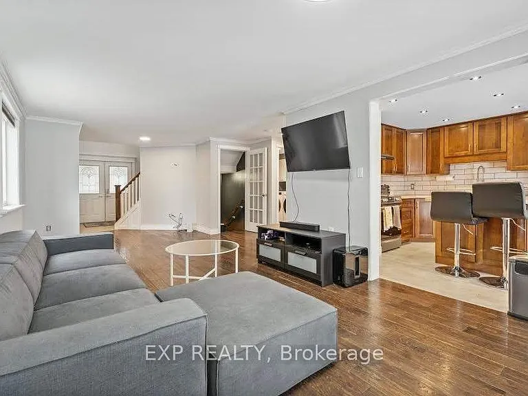 84 Butternut Dr — Photo 8