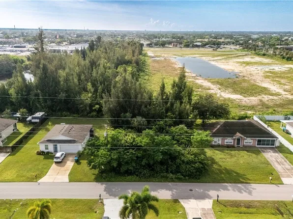 216 NW 1st St, Cape Coral, FL 33993