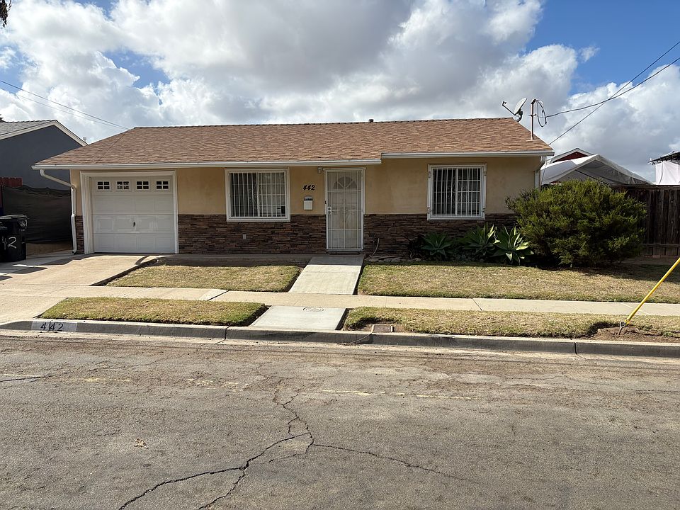 1st image of 442 Sears Ave