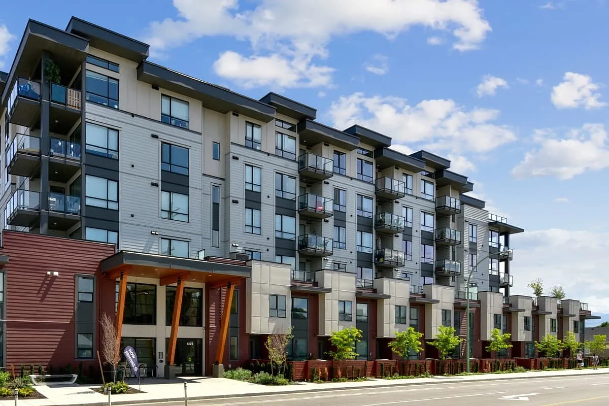 Proxima Kelowna Apartments — Photo 3