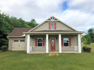 220 Mossy Tree Ln, Aiken, SC 29803