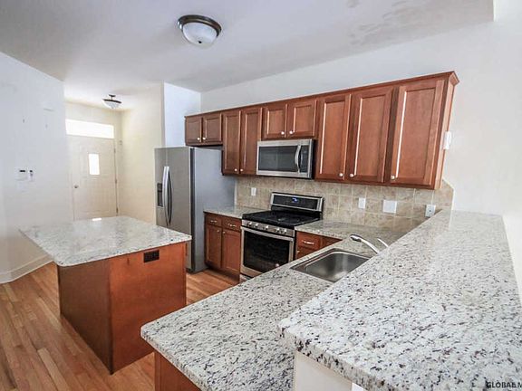 5th image of 81 Ordelia Ln