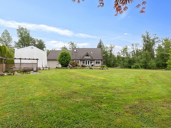 4th image of 9955 Odell St