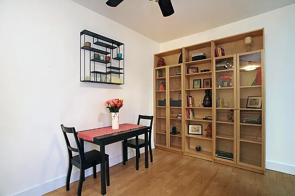 Sold by Corcoran | media 21