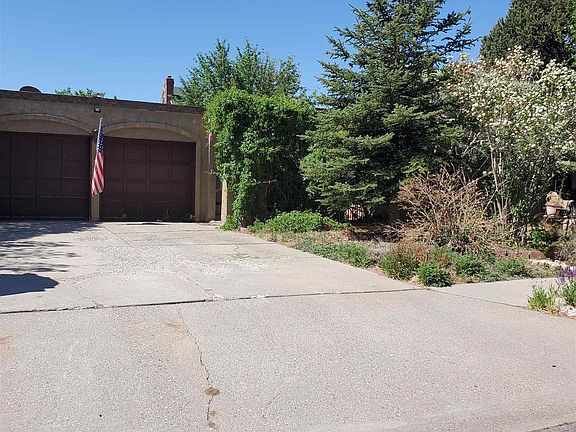 4th image of 419 Bryce Ave