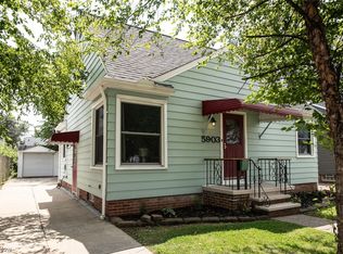 5903 Snow Rd, Parma, OH 44129