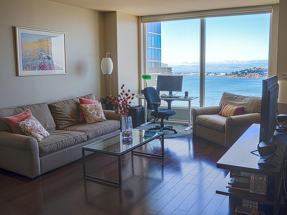 1st image of 425 1st St Unit 3601