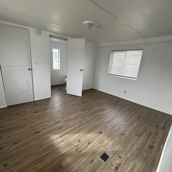 2810 Melvina St — Photo 5