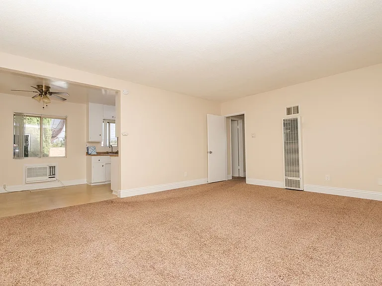 630 & 638 Silverwood Ave — Photo 11
