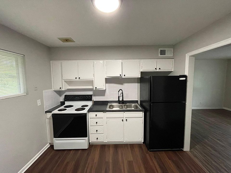 1st image of 638 N 31st St #6