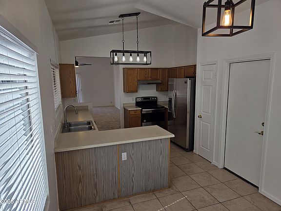 3rd image of 3210 W LOUISE Drive