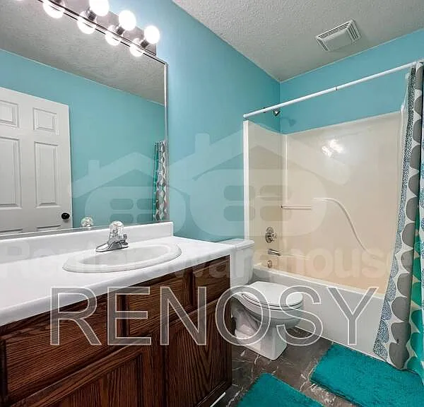 1709 NE Sherman Ct — Photo 20