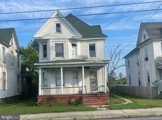 122 Maryland Ave, Crisfield, MD 21817