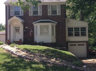 1699 W Riverview Ave, Decatur, IL 62522