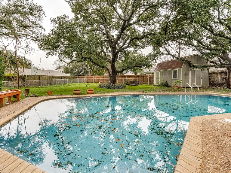 BEAUTIFUL pool & LARGE Fenced yard
NO HOA/ TREES!! SHED!! VERY Quiet & Relaxing~