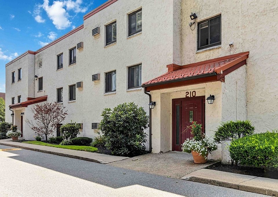 1st image of 210 Fellsview Ter APT 212