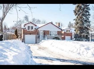 289 Burnett Ave, Toronto, ON M2N1W2