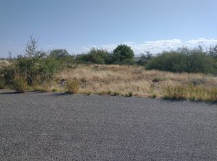 17758 E Bluejay Dr, Mayer, AZ 86333