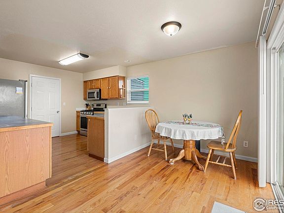 5th image of 2917 Park View Dr