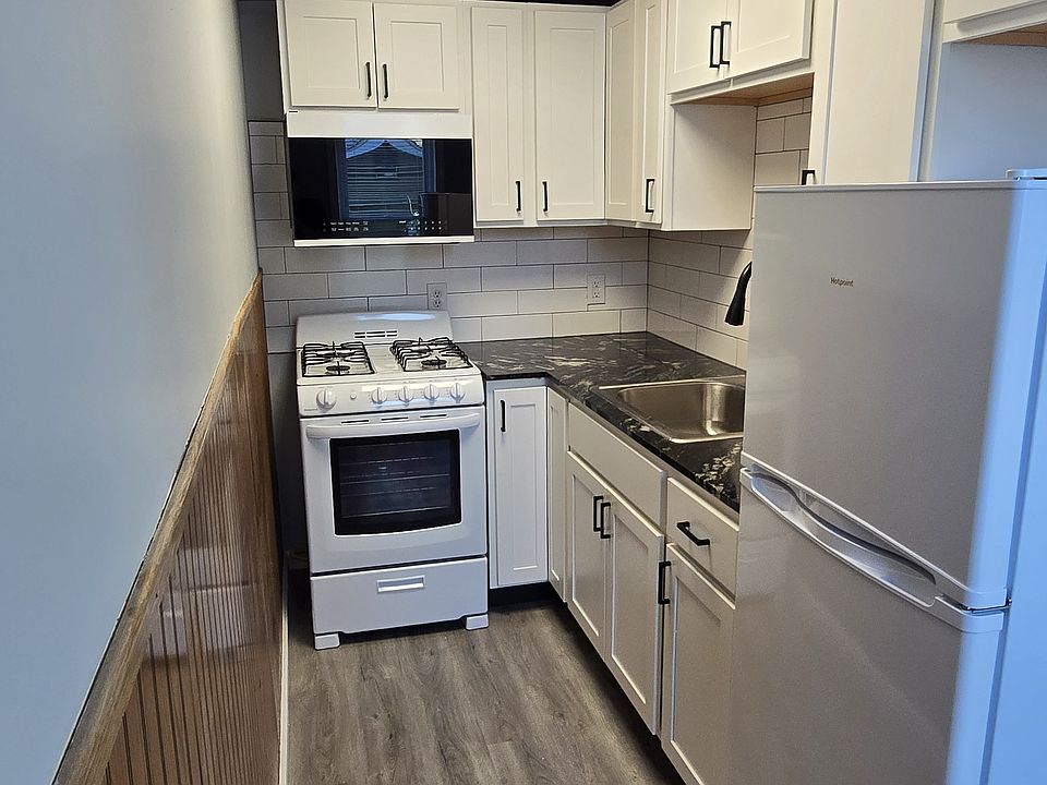 1214 Spring St Syracuse NY Zillow