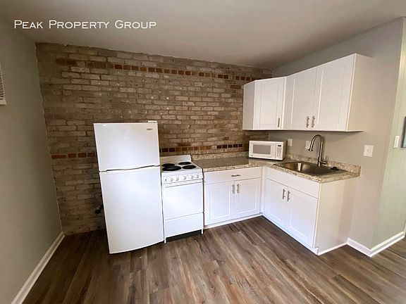 4th image of 80 W Lane Ave APT 2J
