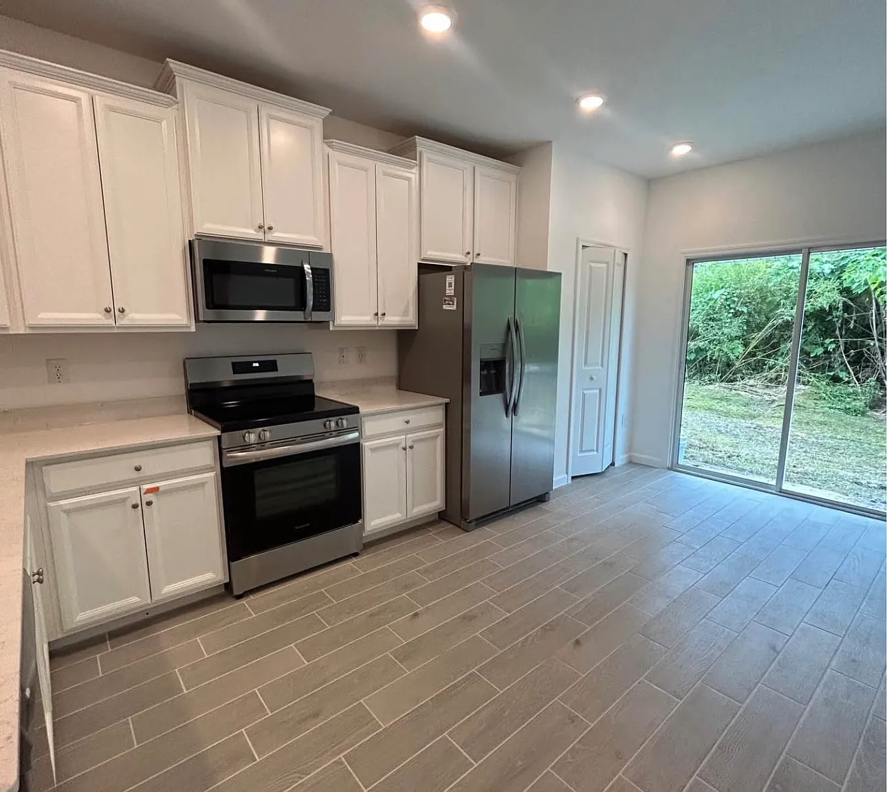 3409 SW 34th Avenue Cir — Photo 4