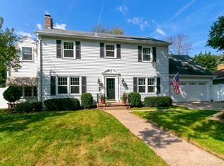 236 Fernwood Ave, Davenport, IA 52803