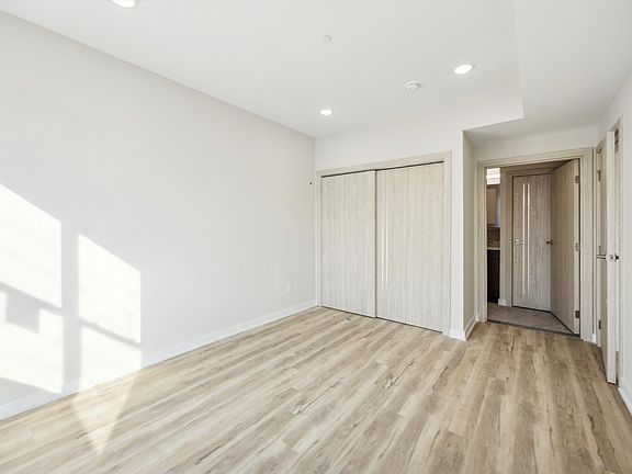 3rd image of 3727 Lancaster Ave #301