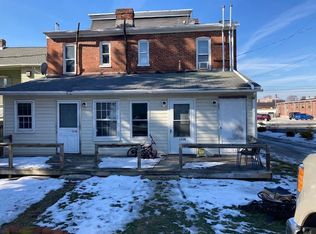 133 E Chestnut St, Hanover, PA 17331