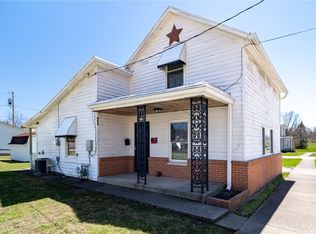 208 S Henry St, New Carlisle, OH