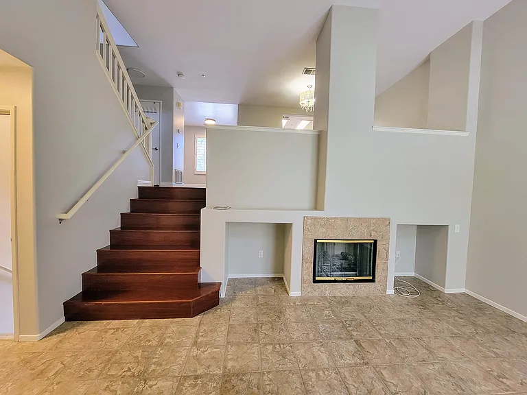 10260 Wateridge Cir #221 — Photo 6