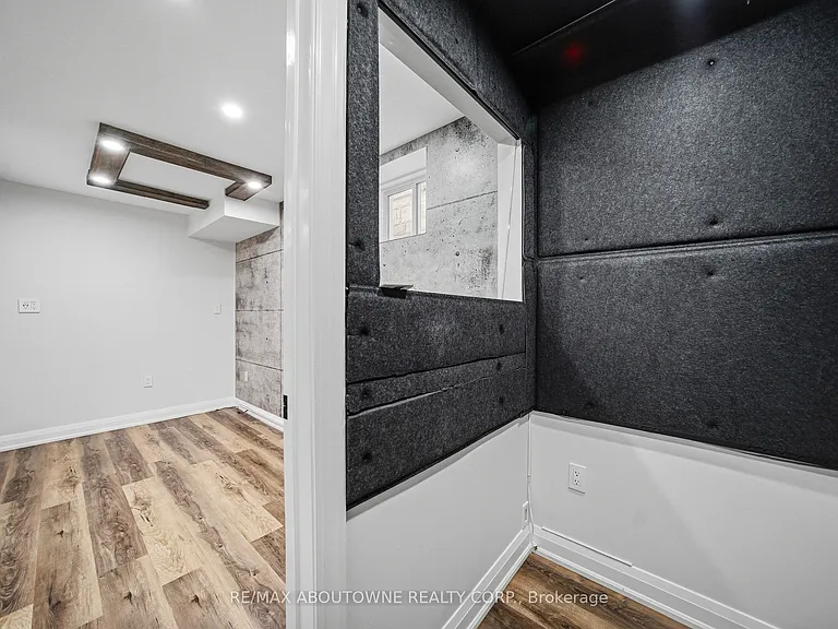 3281 Post Rd — Photo 44